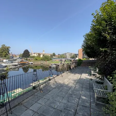 Vakantiehuis 5 Lockside *free Private Parking* *city Centre*